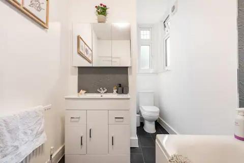 Апартаменты Garden Flat In Central Location Лондон Экстерьер фото